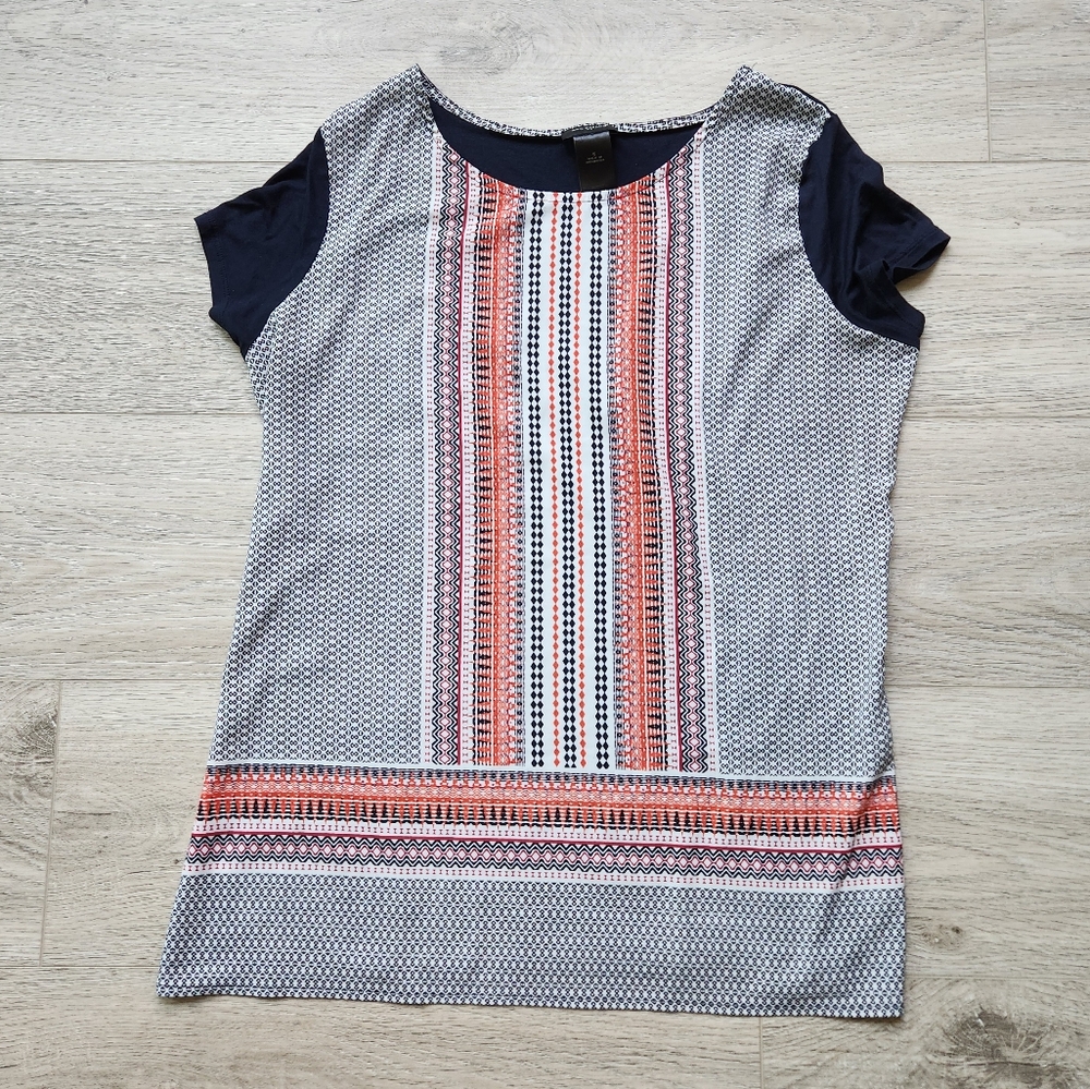 Ann Taylor Red Blue Pattern T Shirt Womens Small Short Sleeves